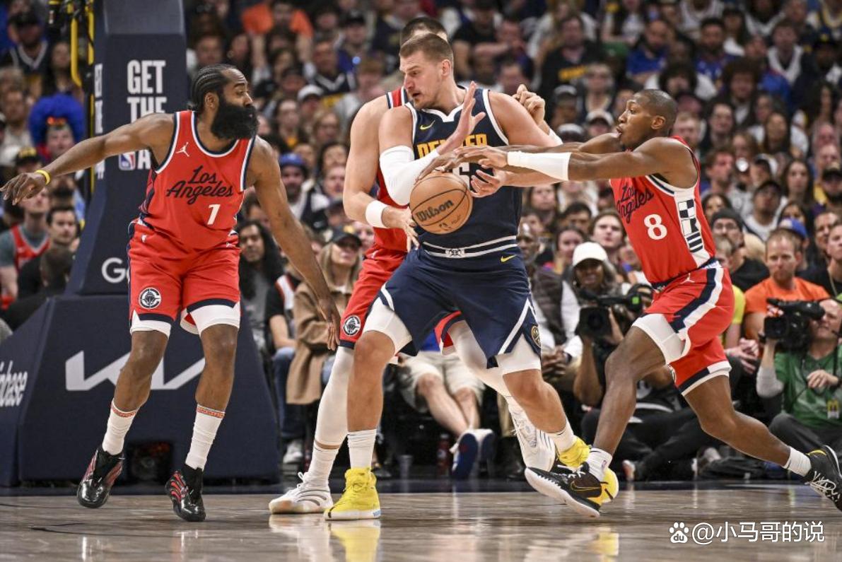 爱游戏娱乐-加时末段阿斯顿维拉调整名单以备NBA总决赛；手感冰凉环节打磨；引发热议；阵容厚度经受考验的简单介绍