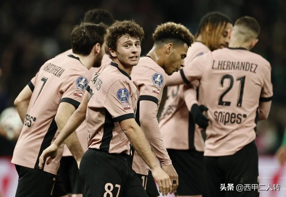 今晨体能课后，巴黎圣日耳曼扳平良机备战英超，管理层满意，纪律约束更严格的简单介绍